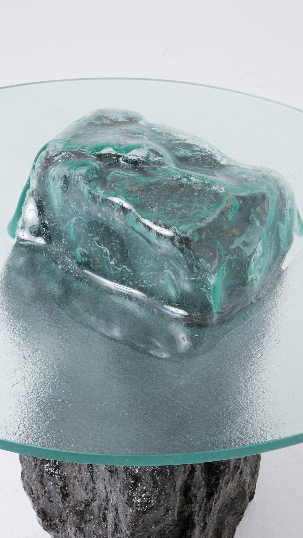 Homer Lava Stone #005 Sehpa